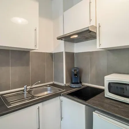 Le Vintage - - Proche Sanctuaire Лурд